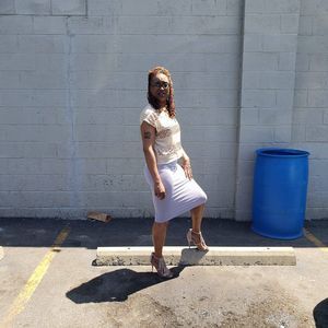 Meet your Posher, Robin